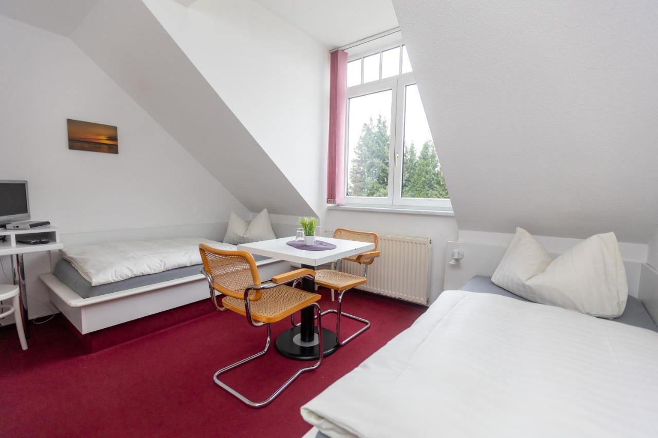 Pension Zum Lindeneck Lübz Buitenkant foto